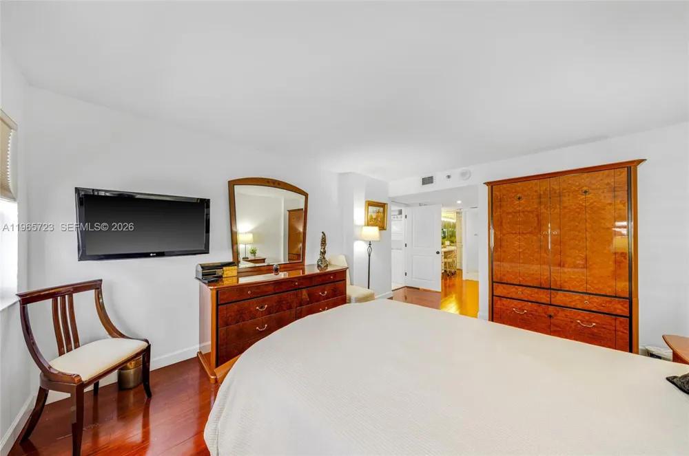 1201 S Ocean Dr #1903S Hollywood, FL 33019