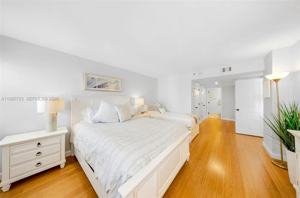 1201 S Ocean Dr #1903S Hollywood, FL 33019