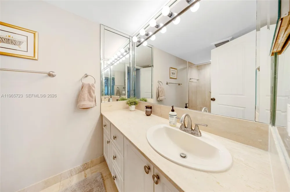 1201 S Ocean Dr #1903S Hollywood, FL 33019