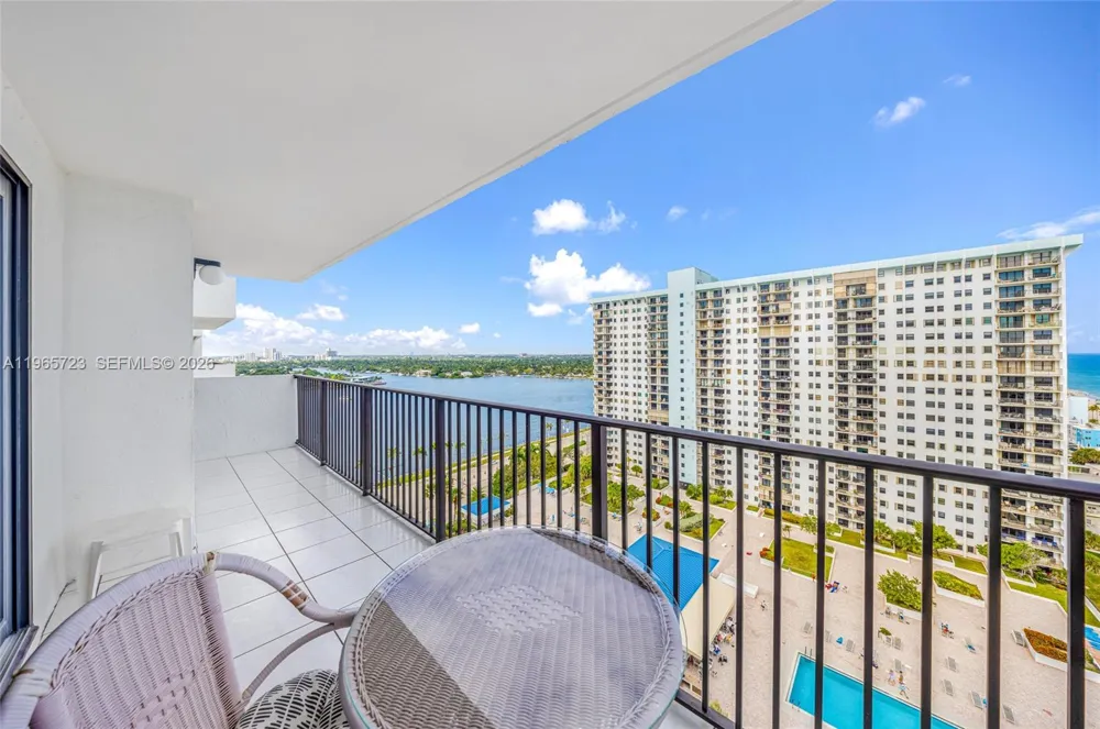 1201 S Ocean Dr #1903S Hollywood, FL 33019