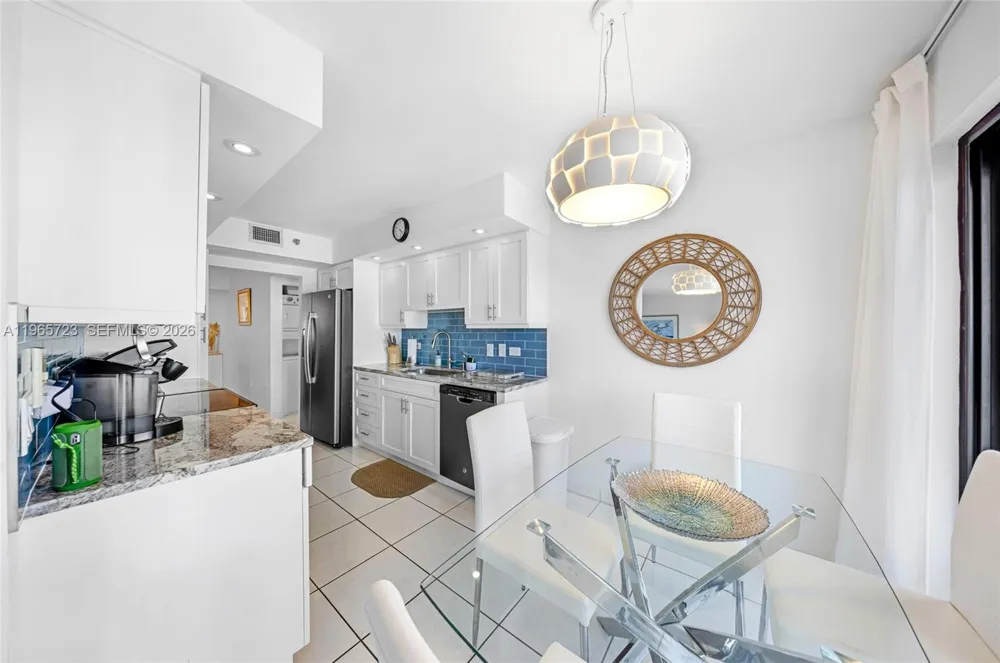 1201 S Ocean Dr #1903S Hollywood, FL 33019