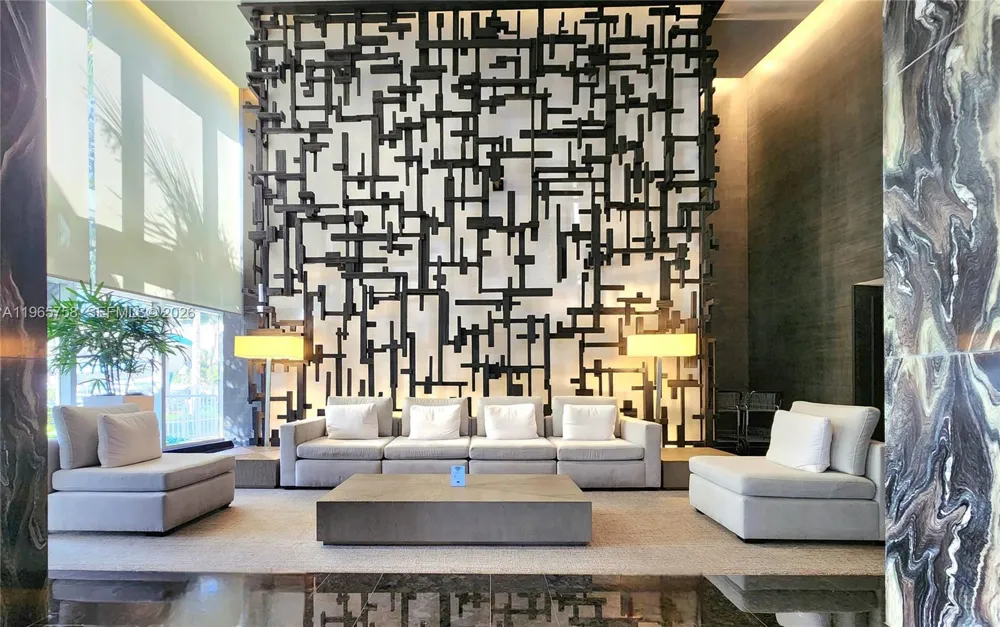 1800 S Ocean Dr #2406 Hallandale Beach, FL 33009
