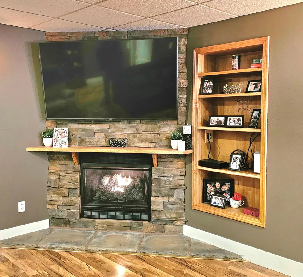 10513 Loughrea Lane Cement City, MI 49233
