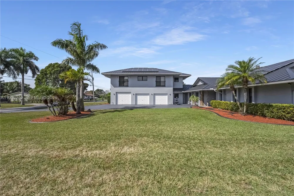14651 SW 16th St Davie, FL 33325