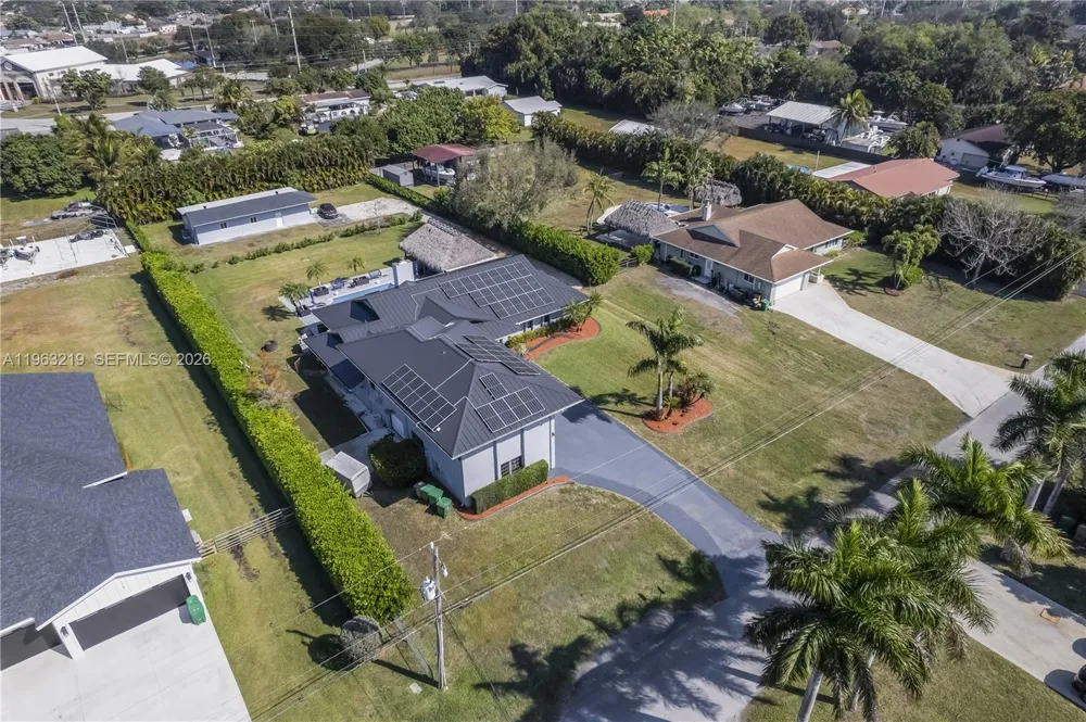 14651 SW 16th St Davie, FL 33325