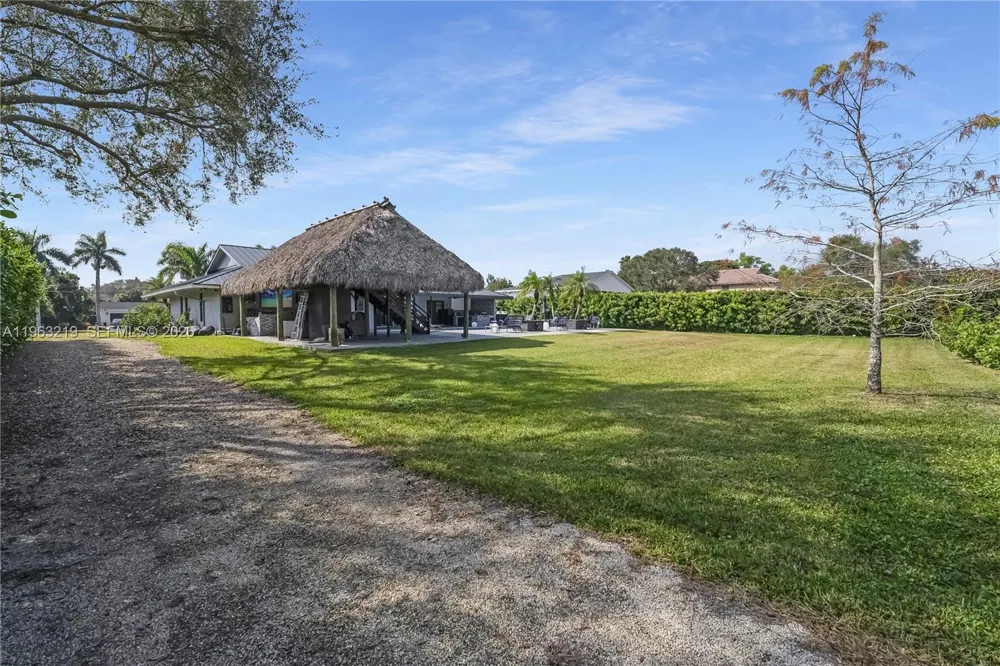 14651 SW 16th St Davie, FL 33325