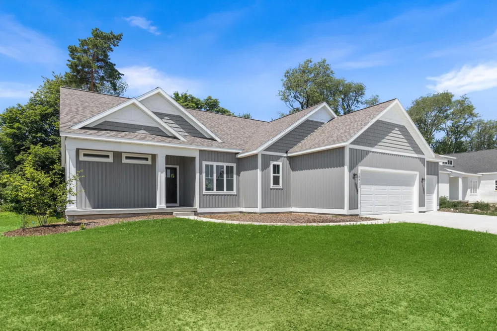 10711 Greyhound Avenue Allendale, MI 49401