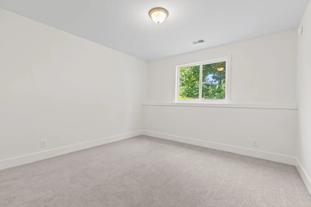 10711 Greyhound Avenue Allendale, MI 49401