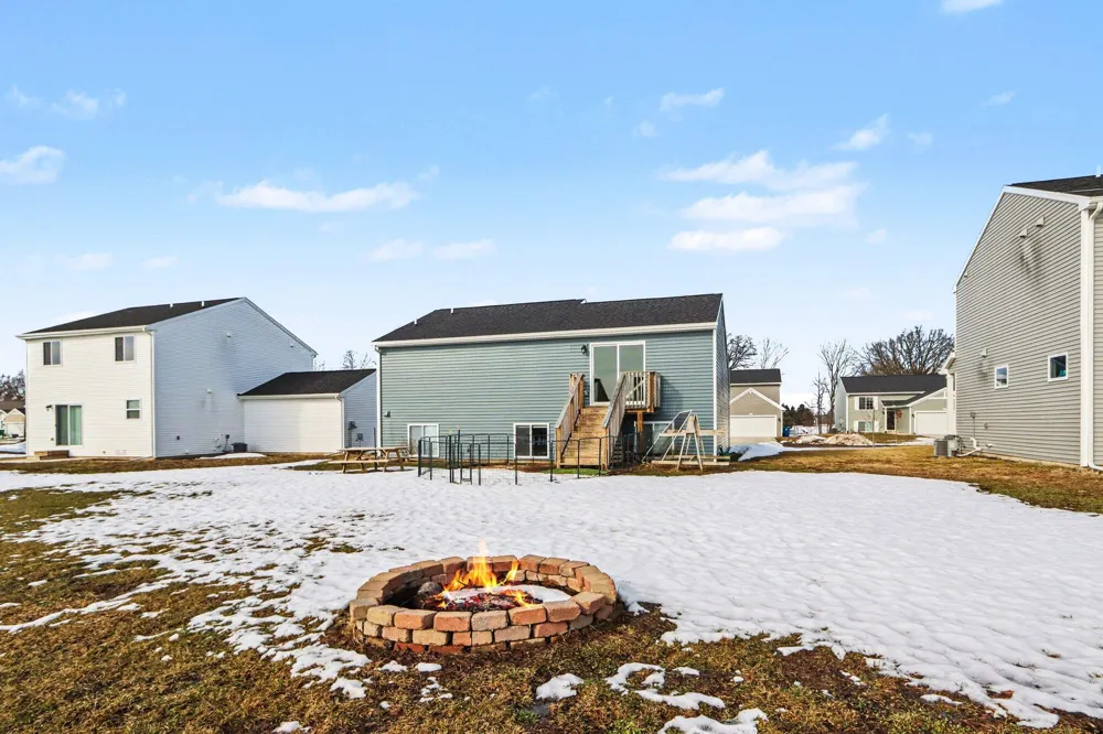 1041 Cooley Mill Lane Vicksburg, MI 49097