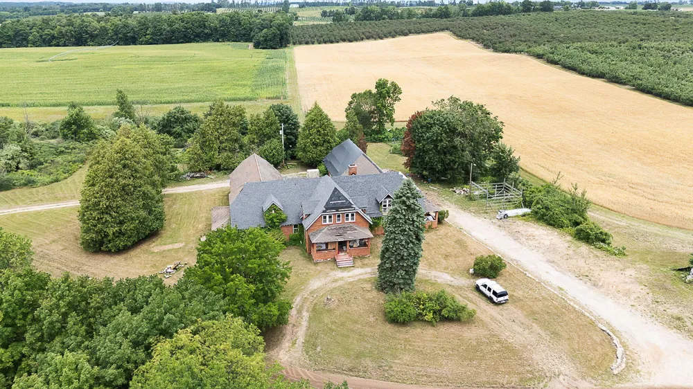 3604 W Lever Road Hart, MI 49420