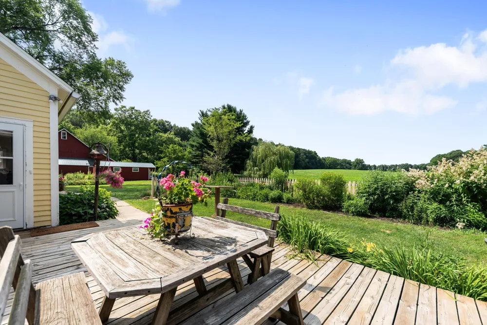 6475 Olive Branch Road Galien, MI 49113