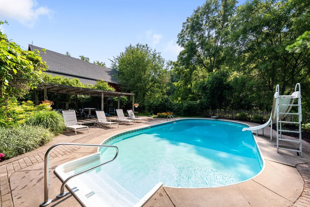 6475 Olive Branch Road Galien, MI 49113