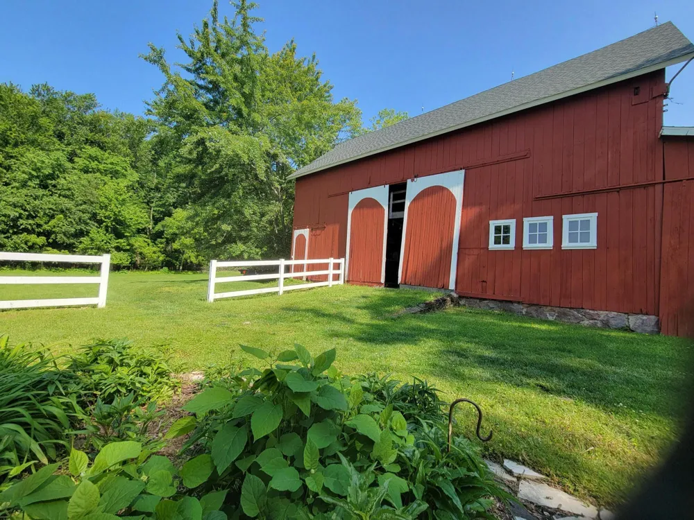 6475 Olive Branch Road Galien, MI 49113