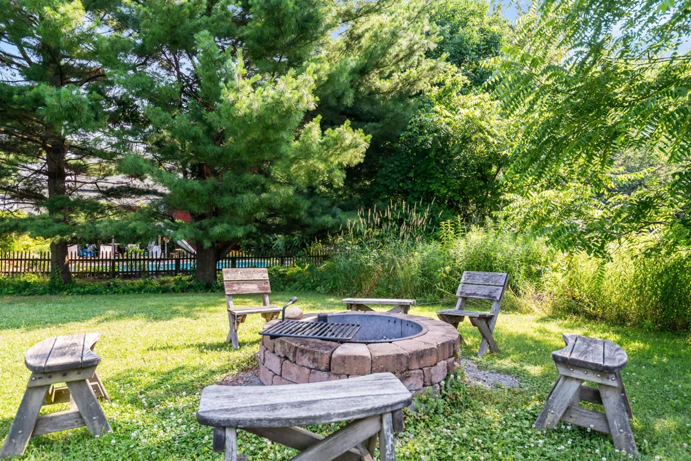 6475 Olive Branch Road Galien, MI 49113