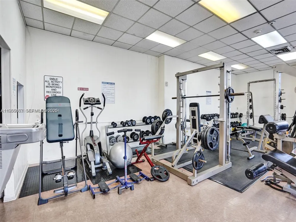 1817 S Ocean Dr #219 Hallandale Beach, FL 33009