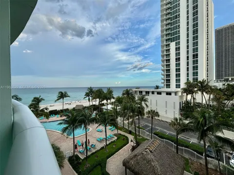 3901 S Ocean Dr #5H