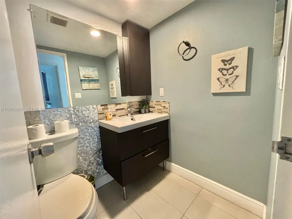 3901 S Ocean Dr #5H Hollywood, FL 33019