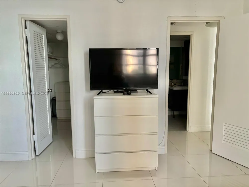 3901 S Ocean Dr #5H Hollywood, FL 33019
