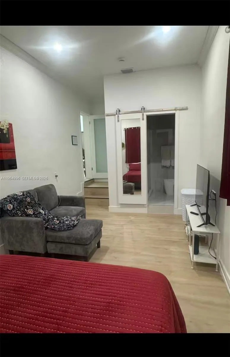 508 De Leon Dr Miami Springs, FL 33166