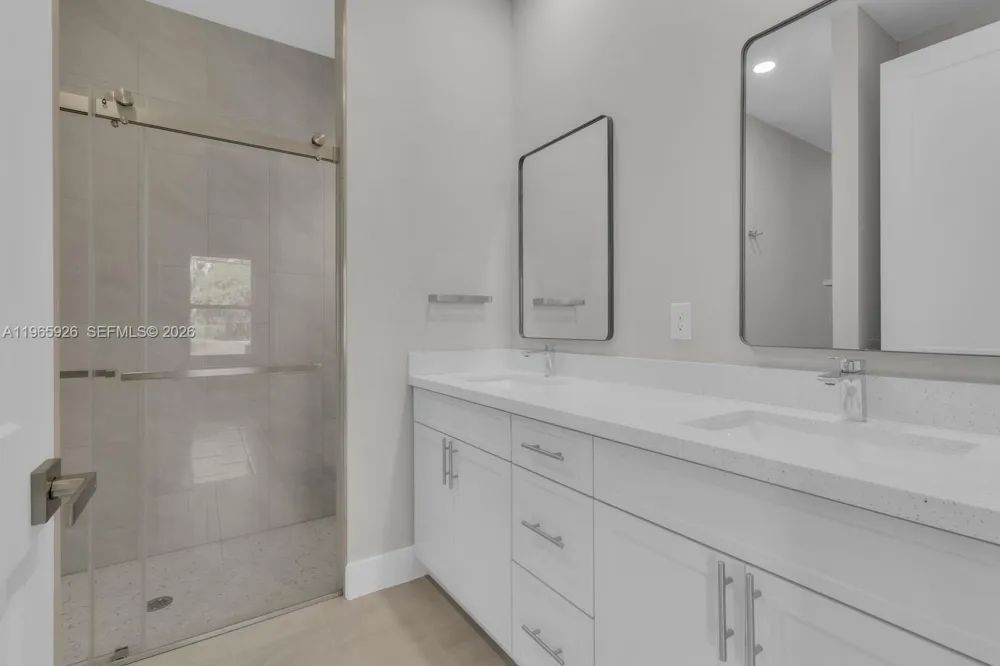 1811 MISSOURI Palm Bay, FL 32907