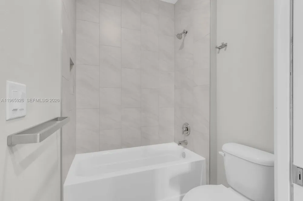 1811 MISSOURI Palm Bay, FL 32907