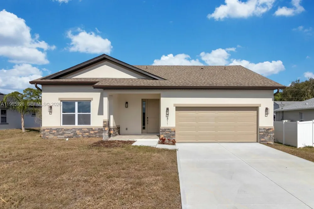 1811 MISSOURI Palm Bay, FL 32907