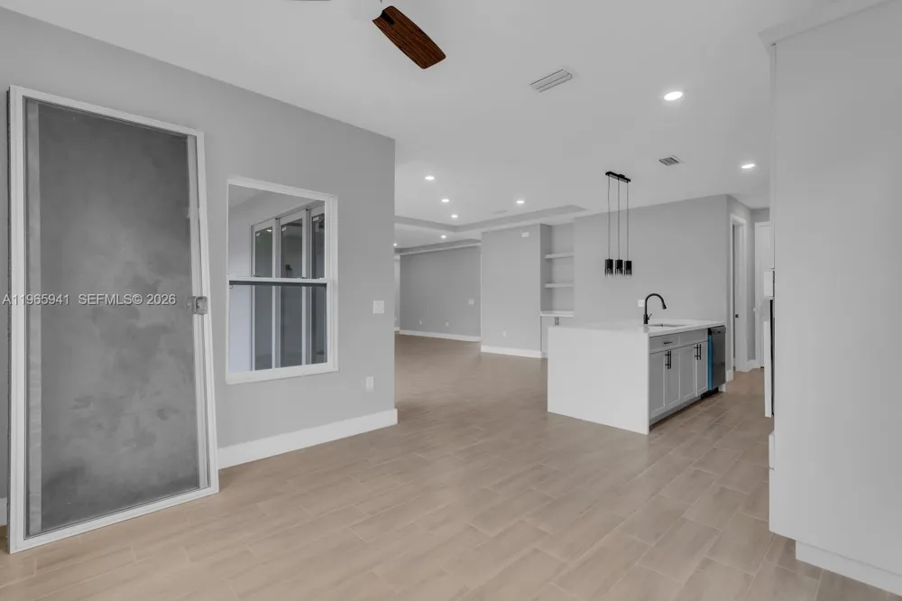 1821 MISSOURI Palm Bay, FL 32907