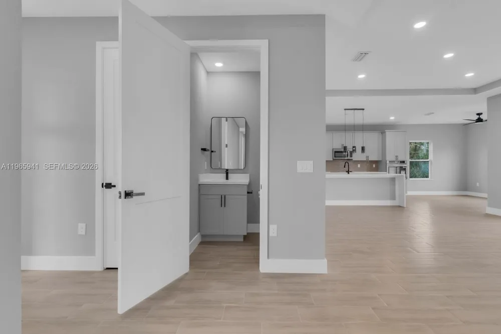1821 MISSOURI Palm Bay, FL 32907