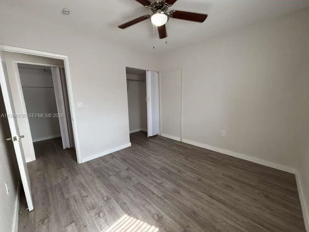 301 Sharar Ave #4 Opa-Locka, FL 33054