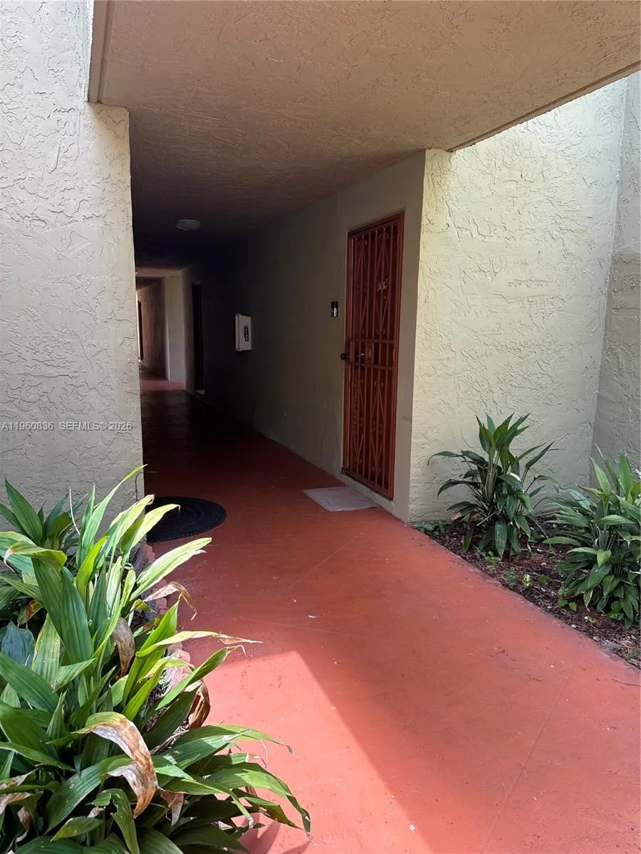 9350 W Flagler St #105A Miami, FL 33174