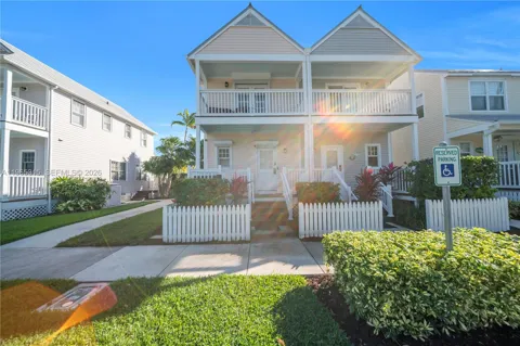 7026 Harbor Village Dr