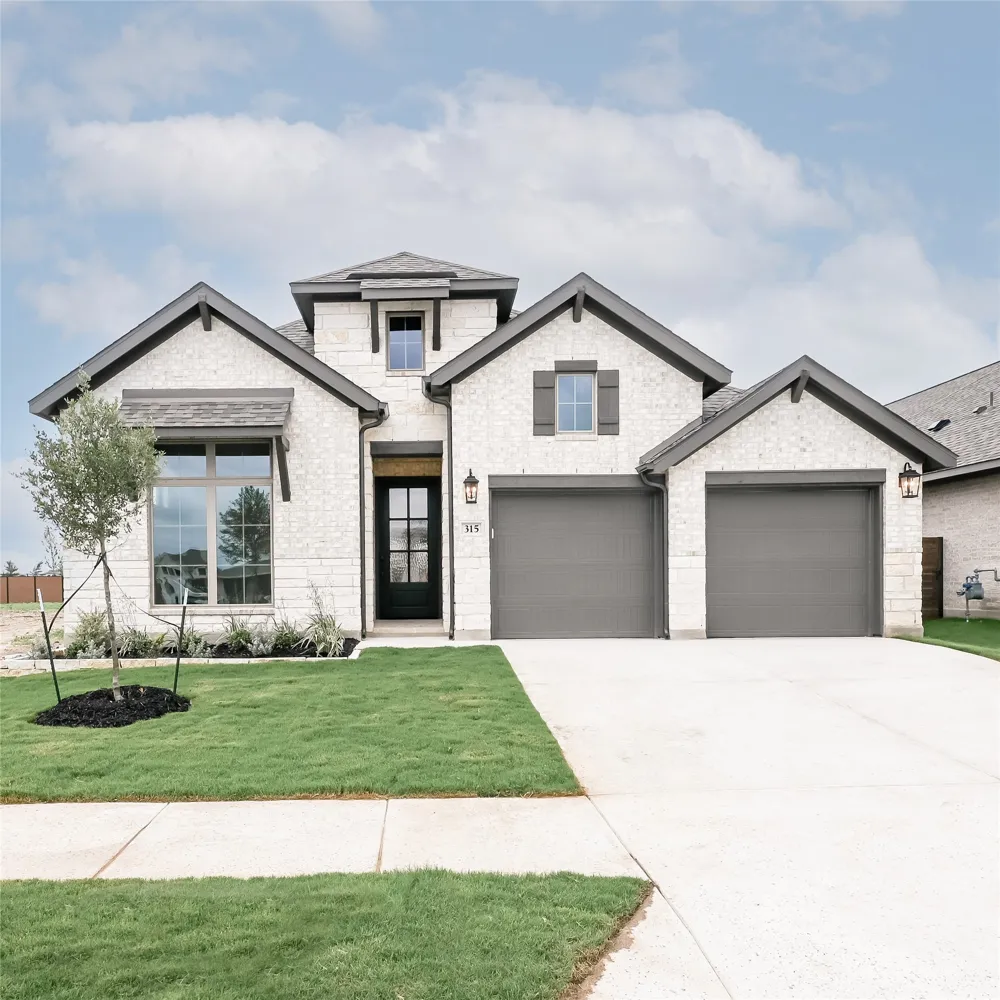 315 Foxfire Cove Lockhart, TX 78644