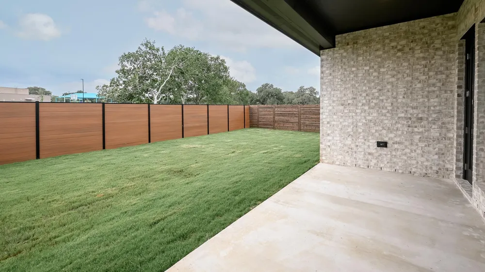 315 Foxfire Cove Lockhart, TX 78644