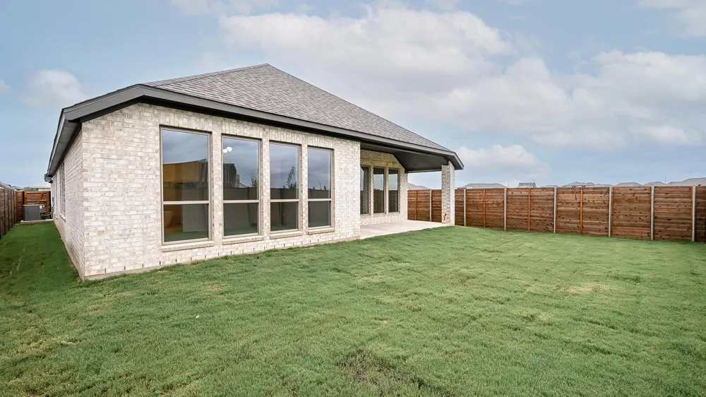315 Foxfire Cove Lockhart, TX 78644