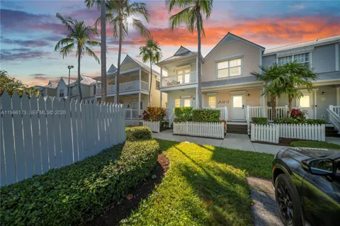 5036 Sunset Village Dr