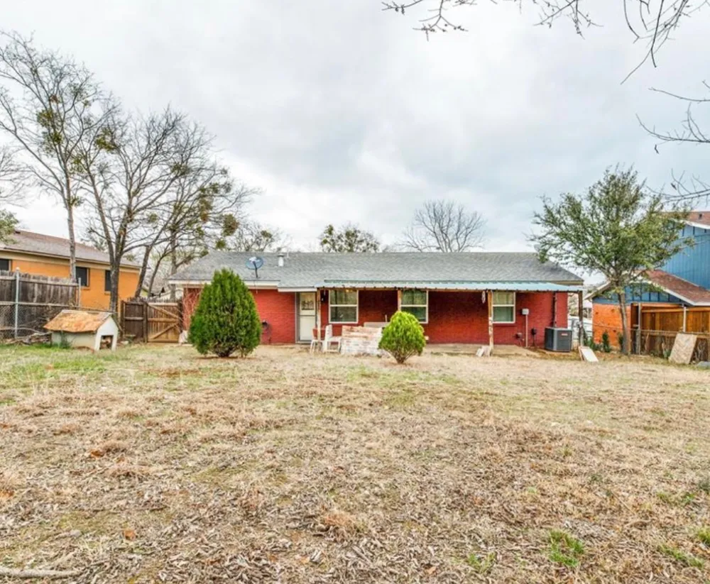 4744 Richard Street Forest Hill, TX 76119