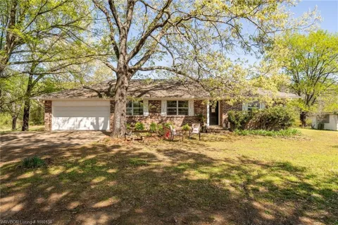 3032 King Drive