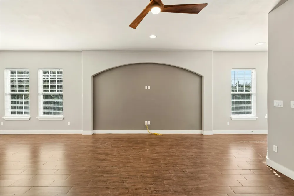 4301 Mansfield Dam Road #2101 Austin, TX 78734