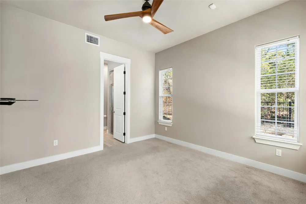 4301 Mansfield Dam Road #2101 Austin, TX 78734