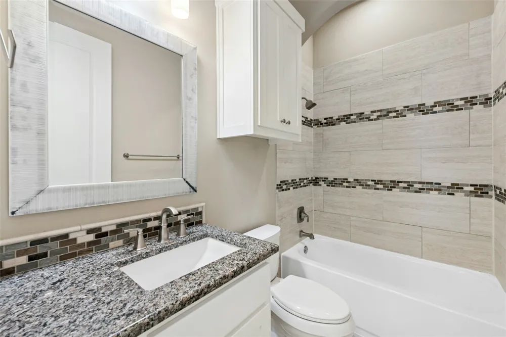 4301 Mansfield Dam Road #2101 Austin, TX 78734