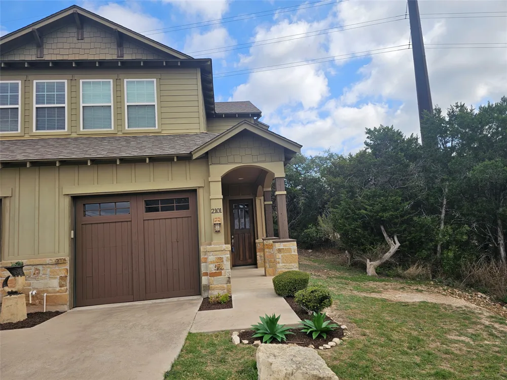 4301 Mansfield Dam Road #2101 Austin, TX 78734