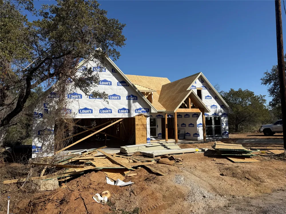 160 W Stonecastle Drive Granite Shoals, TX 78654