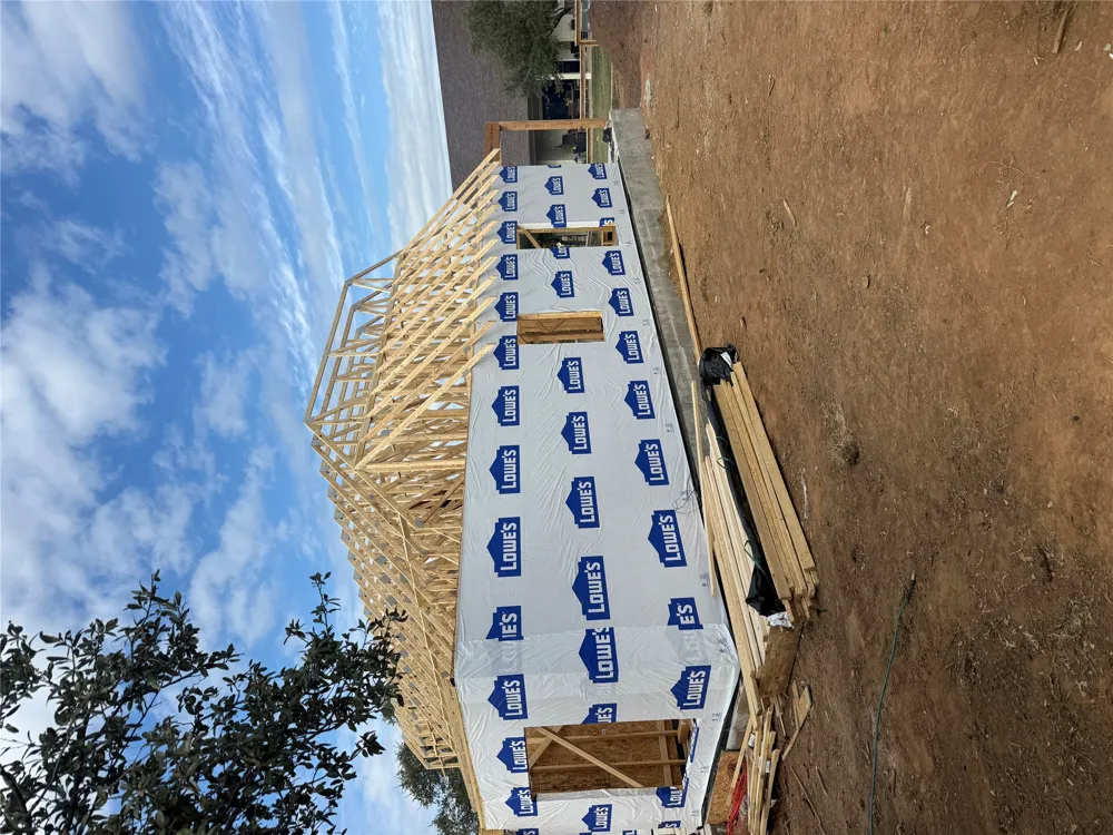 160 W Stonecastle Drive Granite Shoals, TX 78654