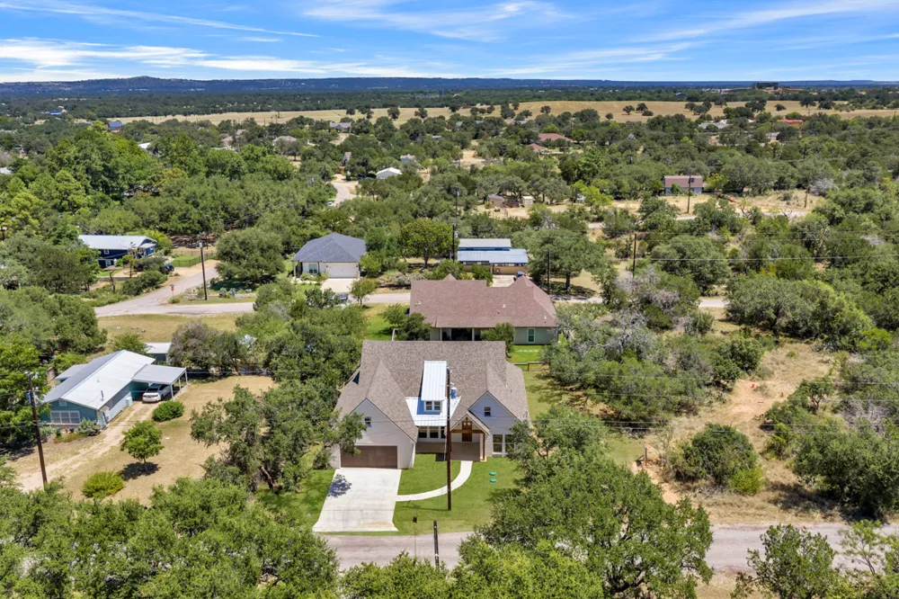 160 W Stonecastle Drive Granite Shoals, TX 78654