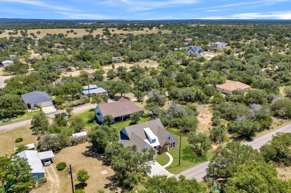 160 W Stonecastle Drive Granite Shoals, TX 78654