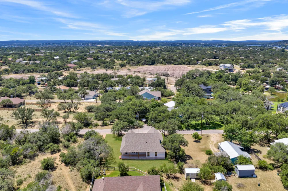 160 W Stonecastle Drive Granite Shoals, TX 78654