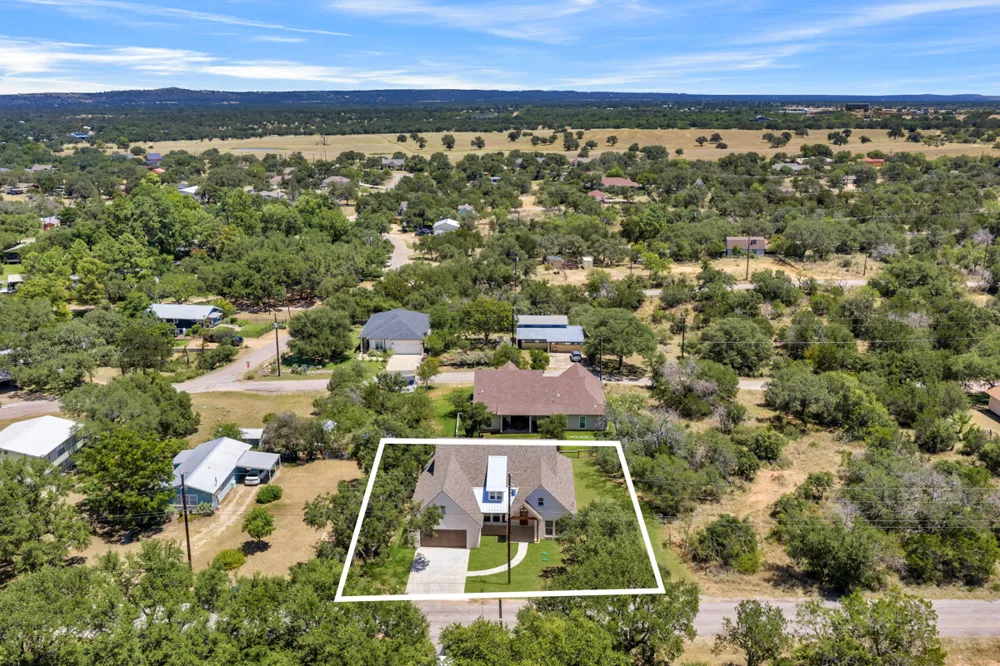 160 W Stonecastle Drive Granite Shoals, TX 78654