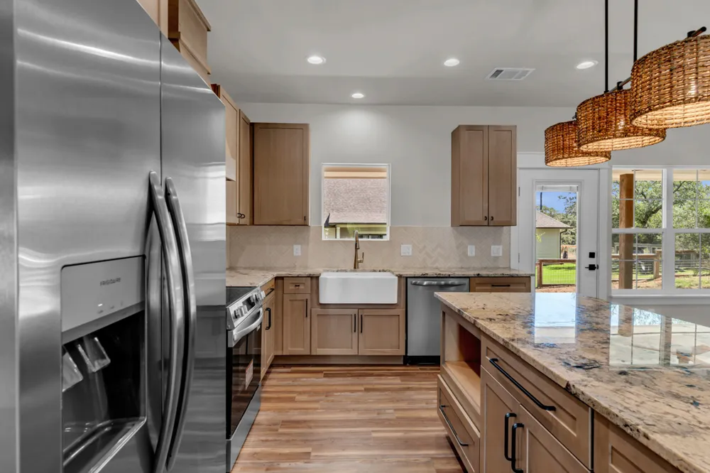 160 W Stonecastle Drive Granite Shoals, TX 78654