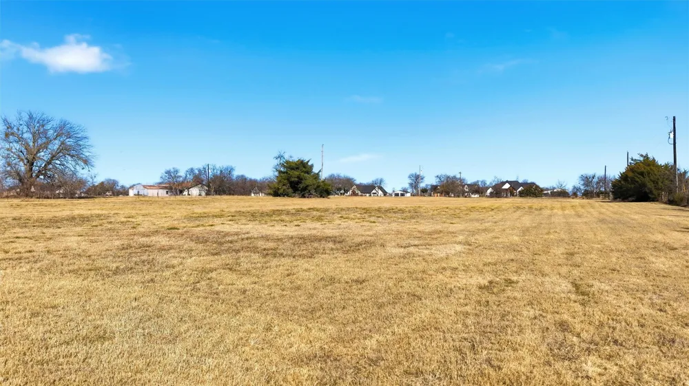 1264 Mcconnell Road Gunter, TX 75058