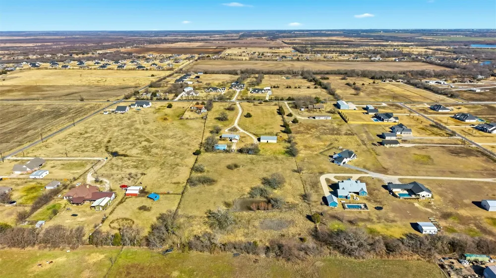 1264 Mcconnell Road Gunter, TX 75058